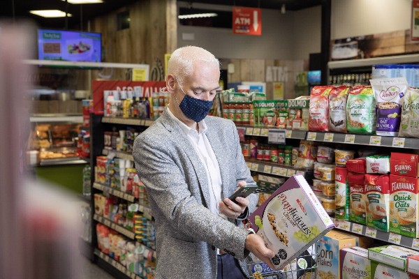BWG Foods launches pioneering mobile self-checkout technology in Irish grocery retail stores