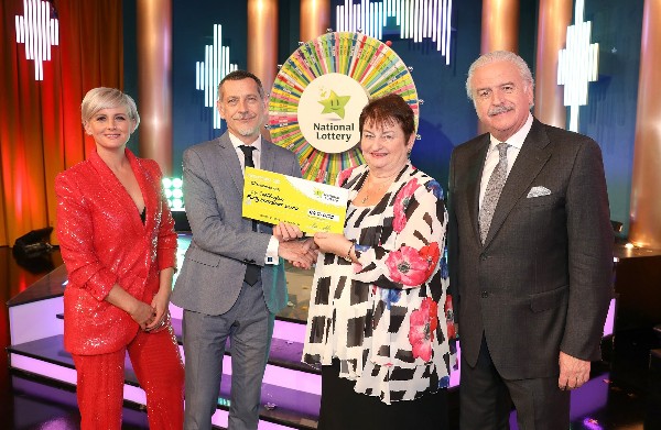 Tipperary Grandmother to go on Winning Streak four months after winning €40,000 on her first appearance on National Lottery game show