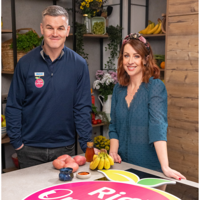 MACE Launches New “Right Options” Campaign with Johnny Sexton and Nutrition Coach Ciara Turley