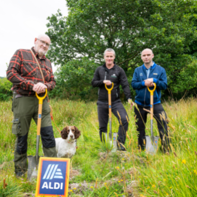 ALDI plants almost 82,000 trees in Cork to mark the opening of new Clonakilty store next month