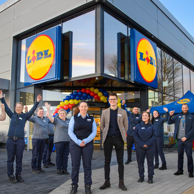 Anna Geary officially opened Lidl's new Ballincollig West City Retail Park store
