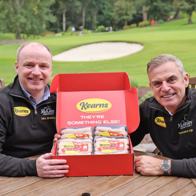  Mrs Brown putts the sizzle into fundraising