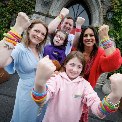 Applegreen Unveils New Set of Colourful Bands To Support Barretstown 