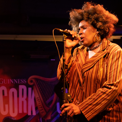 Macy Gray surprises fans at a secret gig ahead of her sold out show at the Guinness Cork Jazz Festival